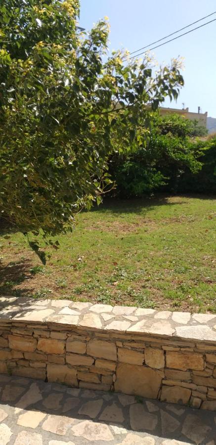 Natural Green Apartment ดัมโนนี ภายนอก รูปภาพ