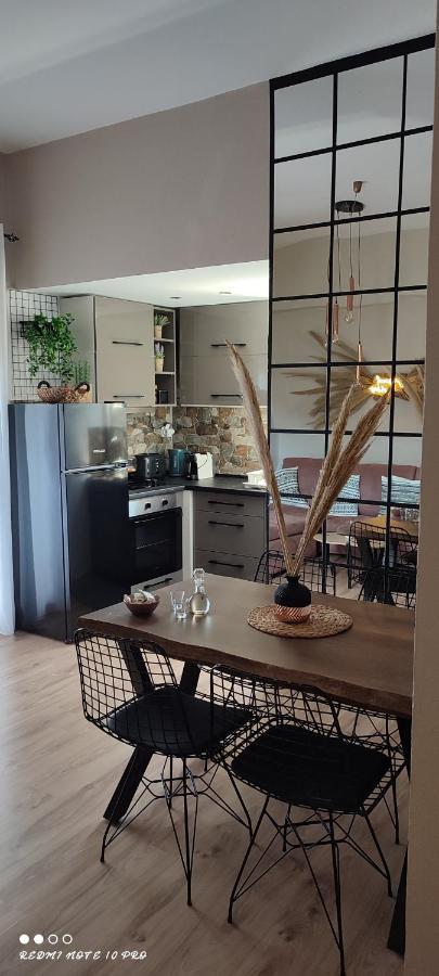 Natural Green Apartment ดัมโนนี ภายนอก รูปภาพ