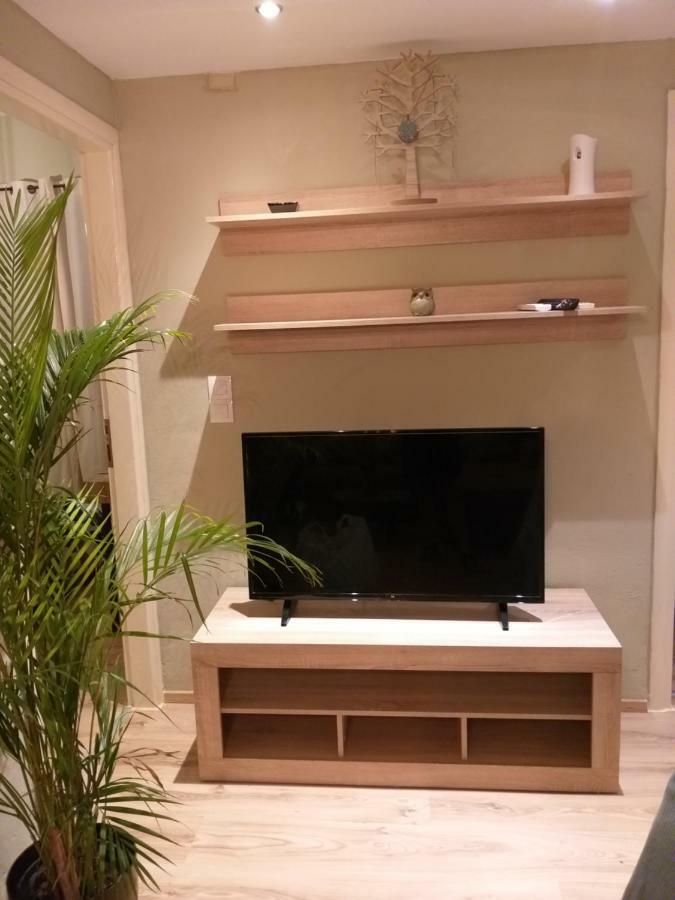 Natural Green Apartment ดัมโนนี ภายนอก รูปภาพ